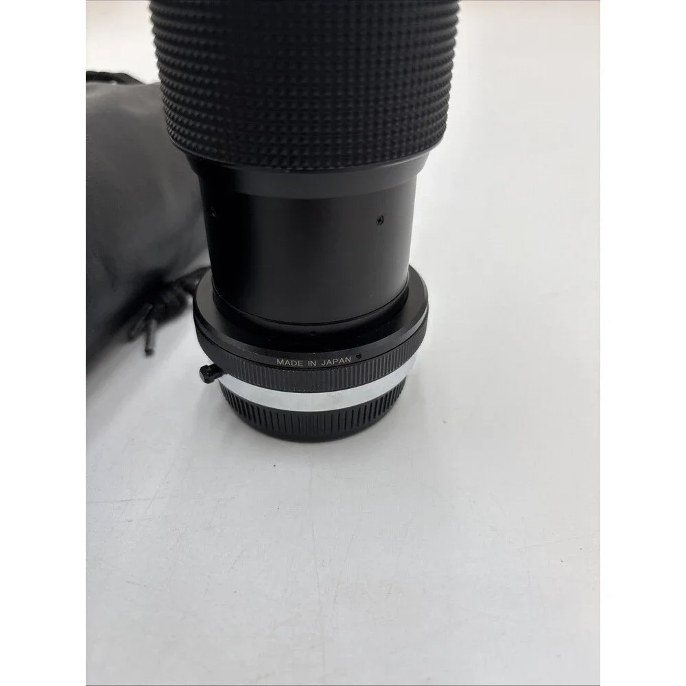 Vivitar 70-210mm f/4.5 Macro Focusing Zoom Lens Olympus OM Mount Hoya 52 mm UV